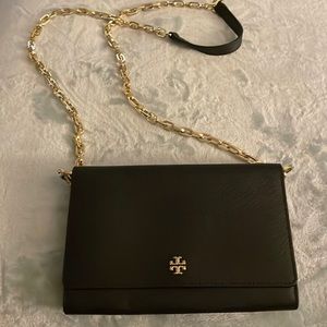 Tory Burch Sling Bag in Black